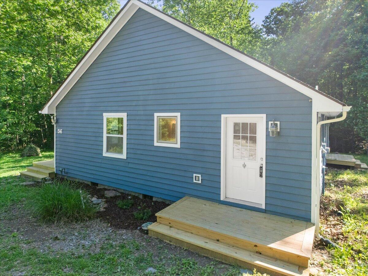 56 Craig Woods Road New Castle, VA 24127 - Photo 3 of 70 05-1000037067