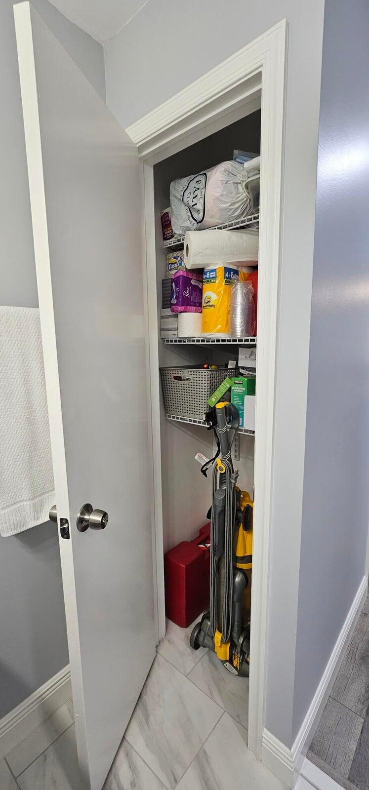 10126 South 44th Terrace Boynton Beach, FL 33436 - Photo 20 of 30 a view of water heater room