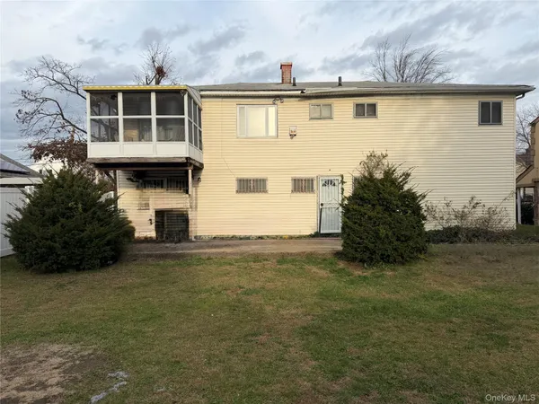 $1,100,000 | 112-14 180th Street | St. Albans