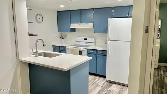 $244,000 | 1730 West Emelita Avenue, Unit 1032, Mesa, AZ 85202