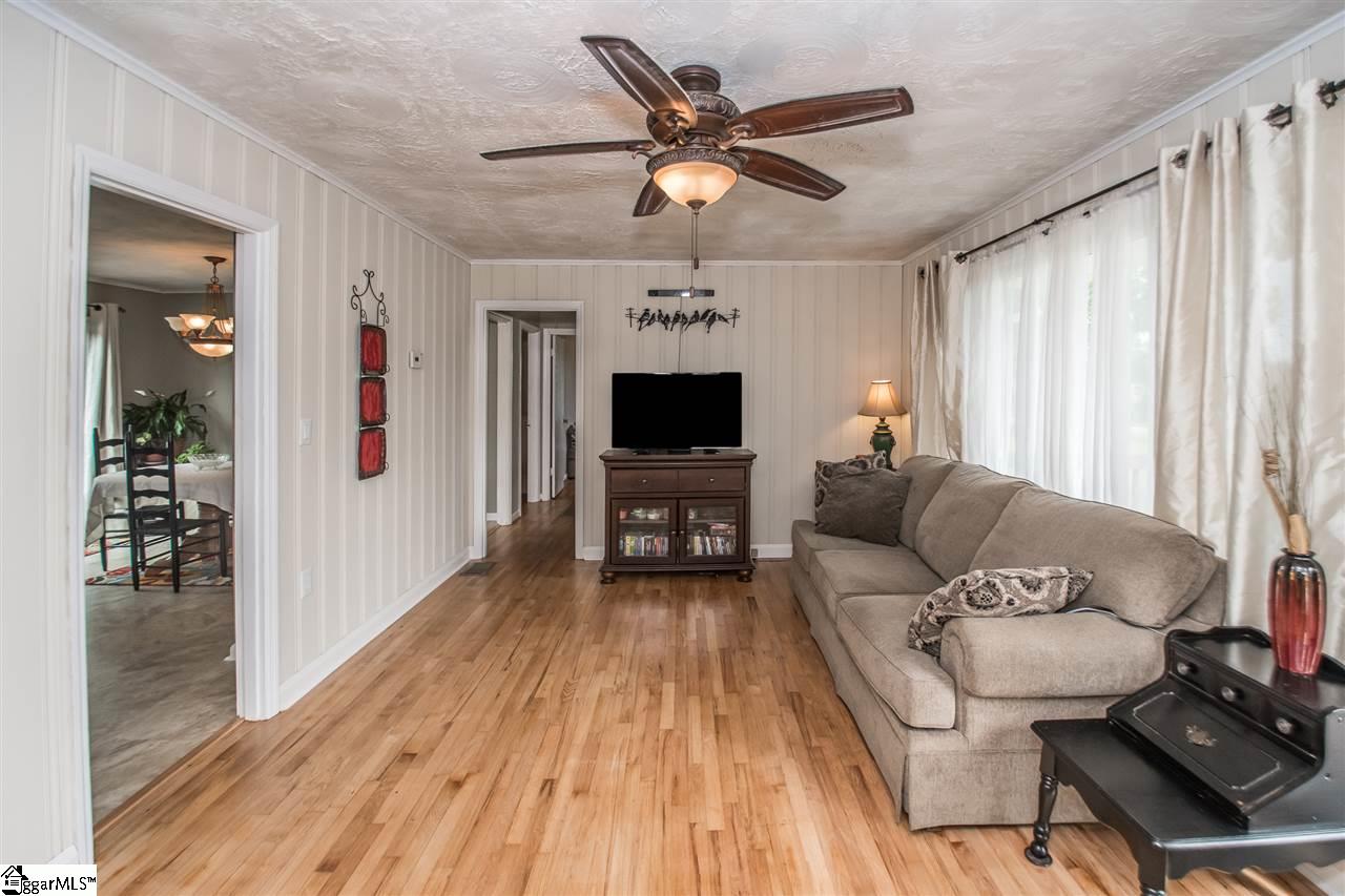 2461 Bishop Road Inman, SC 29349 - Photo 5 of 35