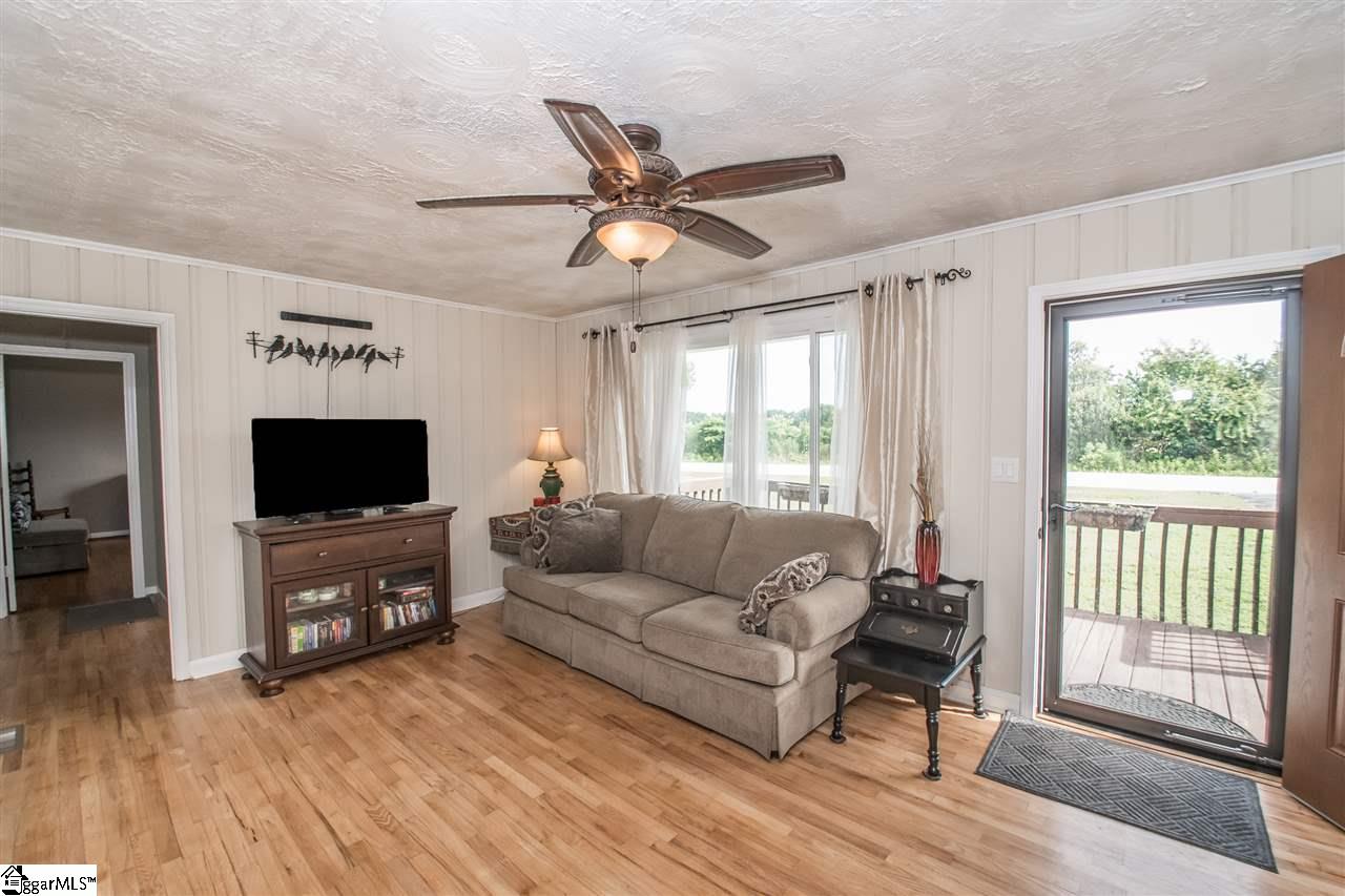 2461 Bishop Road Inman, SC 29349 - Photo 7 of 35