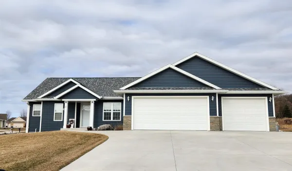 $483,900 | 11 Mistral Court, Fond du Lac, WI 54937