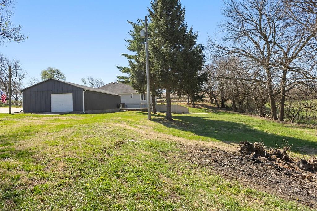 2401 Seymour Road Southeast St. Joseph, MO 64507 - Photo 7 of 8
