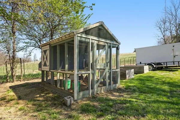 $310,000 | 2401 Seymour Road Southeast, St. Joseph, MO 64507