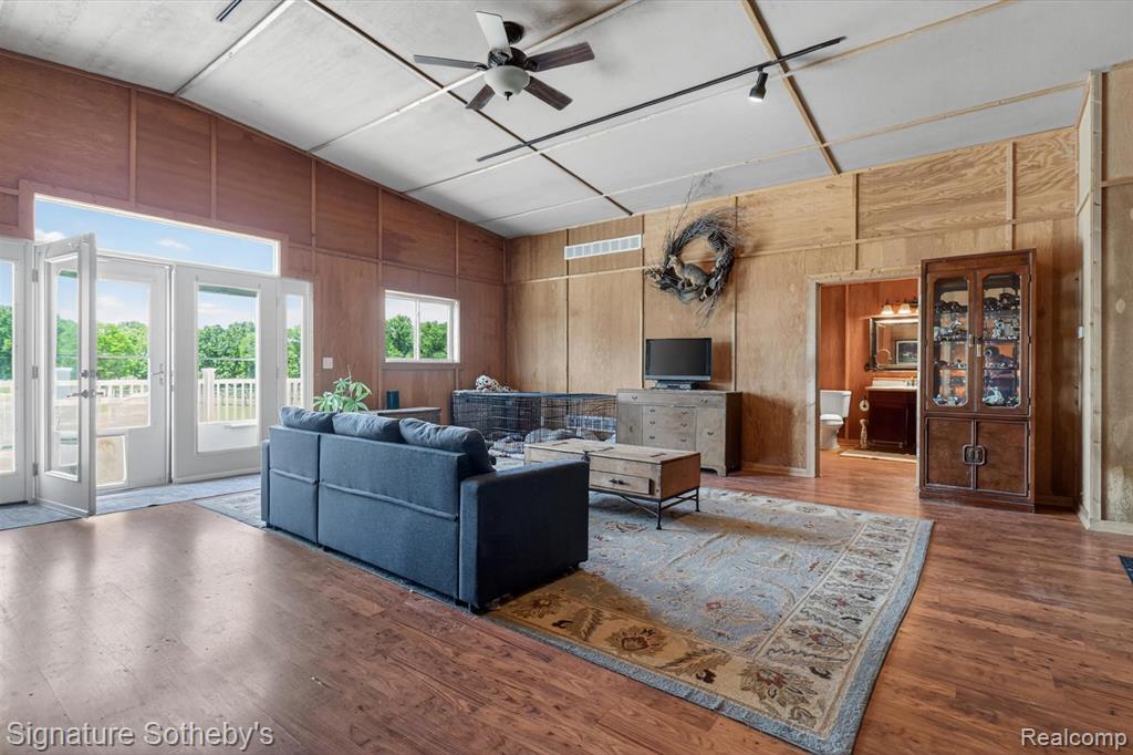 12700 Shaffer Road Davisburg, MI 48350 - Photo 74 of 99