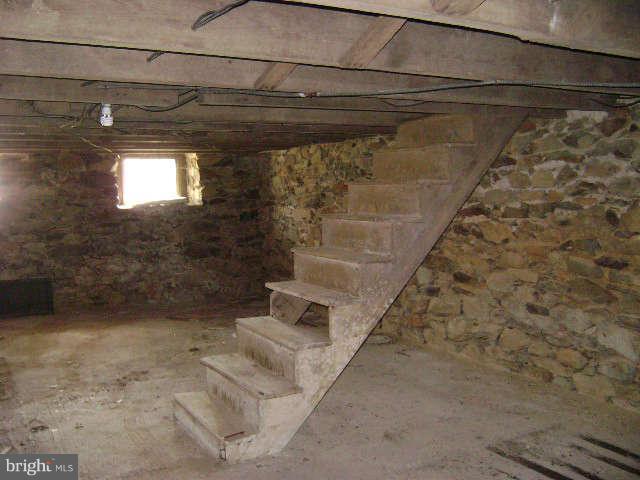 20184 Watermill Road Purcellville, VA 20132 - Photo 17 of 29 Basement