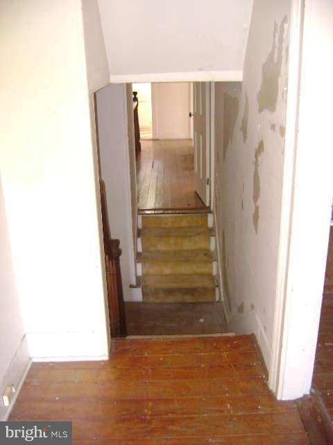 20184 Watermill Road Purcellville, VA 20132 - Photo 23 of 29 UPPER STAIRS