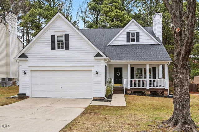 $550,000 | 610 Wakehurst Drive, Cary, NC 27519