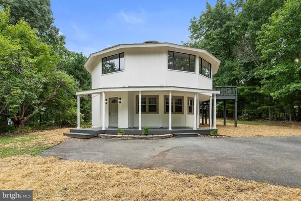 $375,000 | 39 School Bus Road, Louisa, VA 23093
