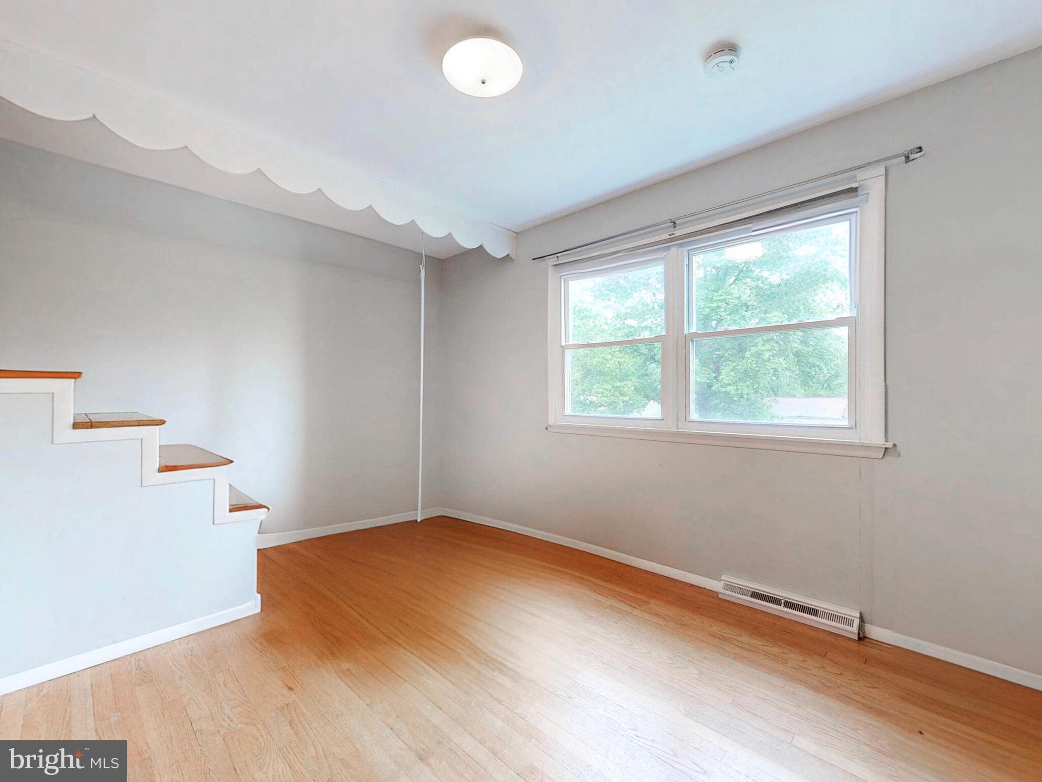 707 Linwood Avenue Bel Air, MD 21014 - Photo 26 of 37 Bedroom #4 with Hardwood Floors
