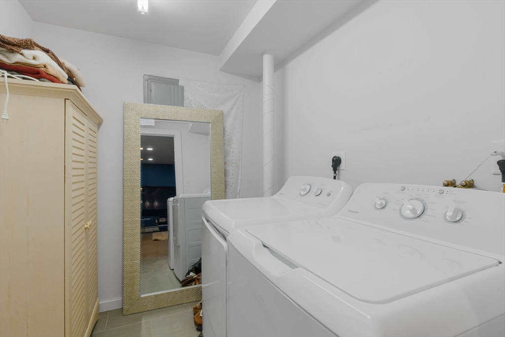 76 Thesda Street Arlington, MA 02474 - Photo 9 of 35