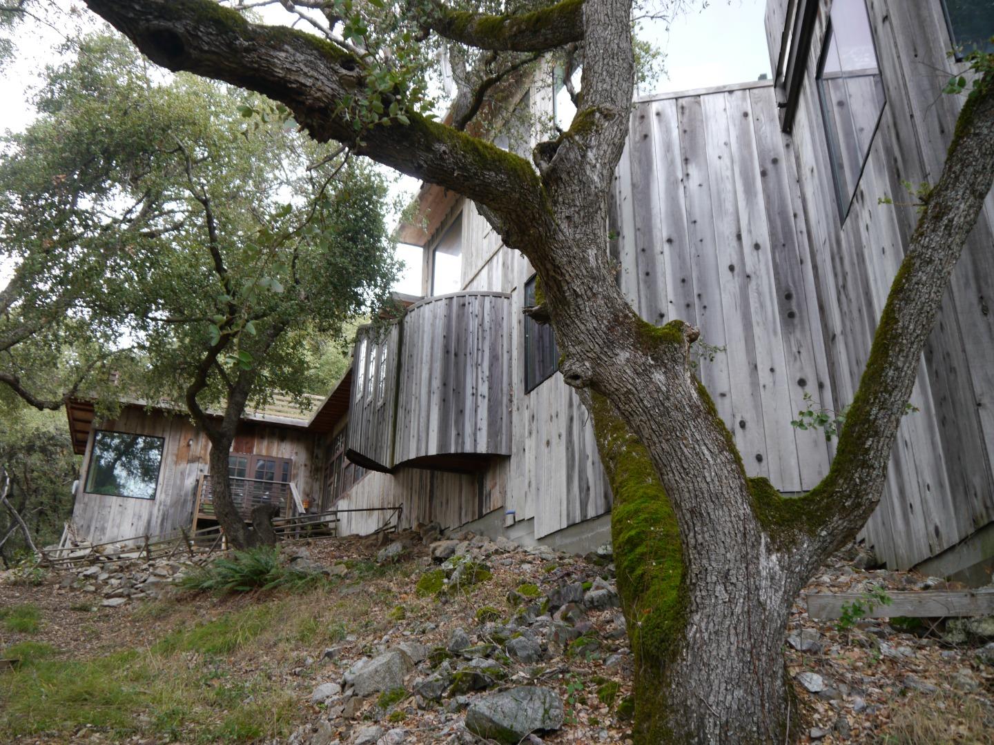 39450 Tassajara Road Carmel Valley, CA 93924 - Photo 43 of 61 a backyard of a house
