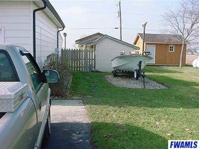 5719 State Rte 101 Woodburn, IN 46797 - Photo 2 of 3