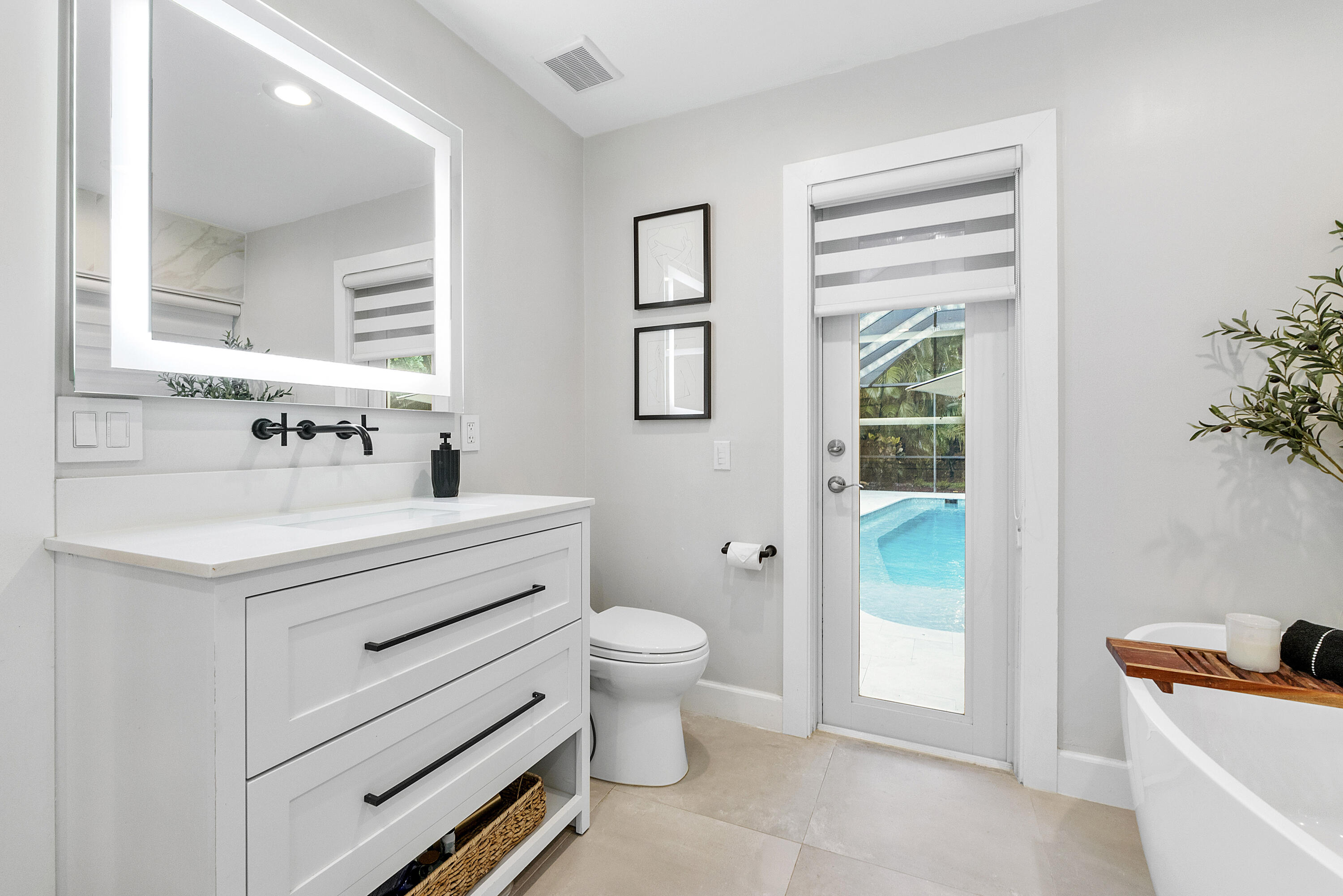 2421 Northwest 36th Street Boca Raton, FL 33431 - Photo 23 of 72 Primary Bathroom is a Cabana Bath