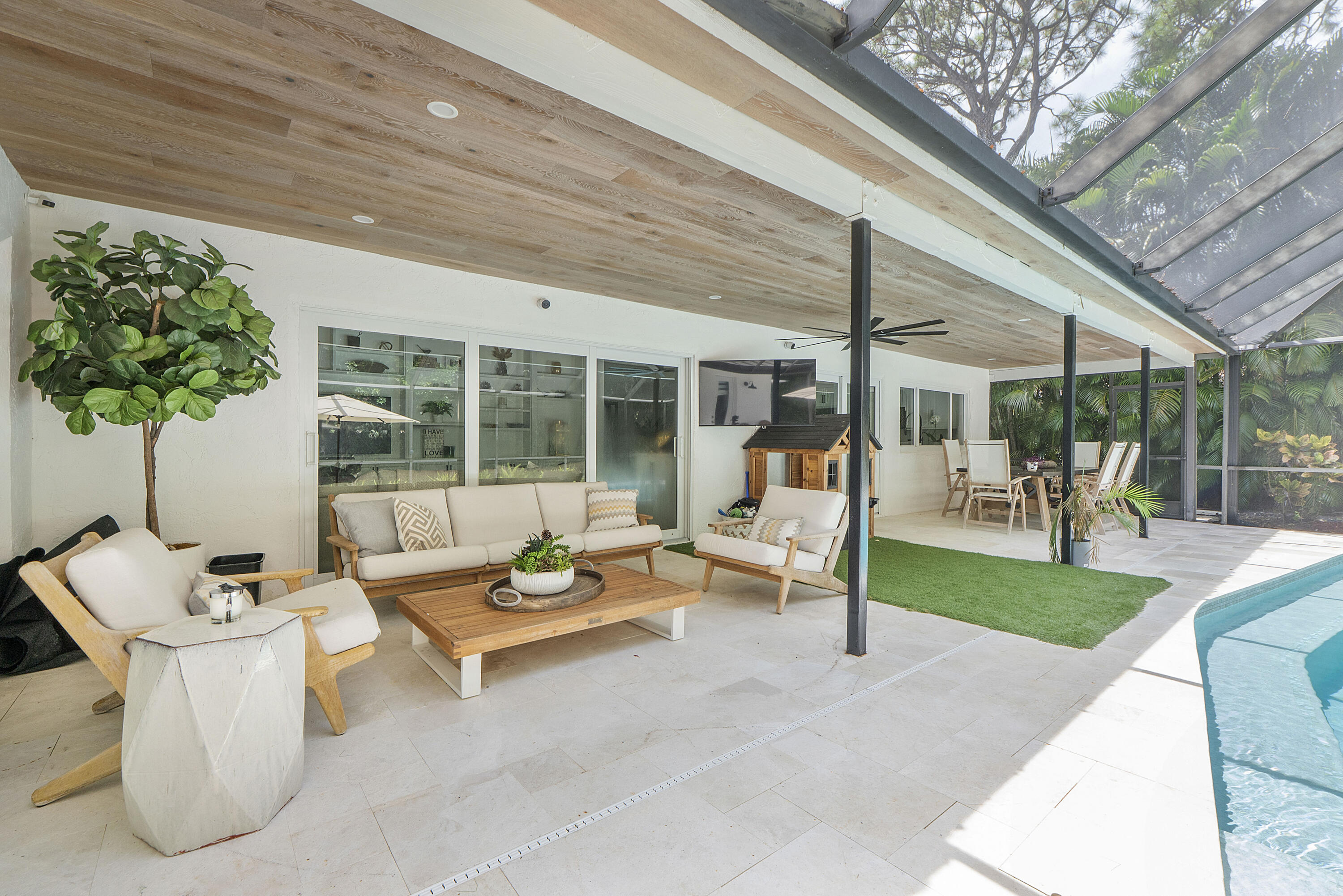 2421 Northwest 36th Street Boca Raton, FL 33431 - Photo 37 of 72 Outdoor living