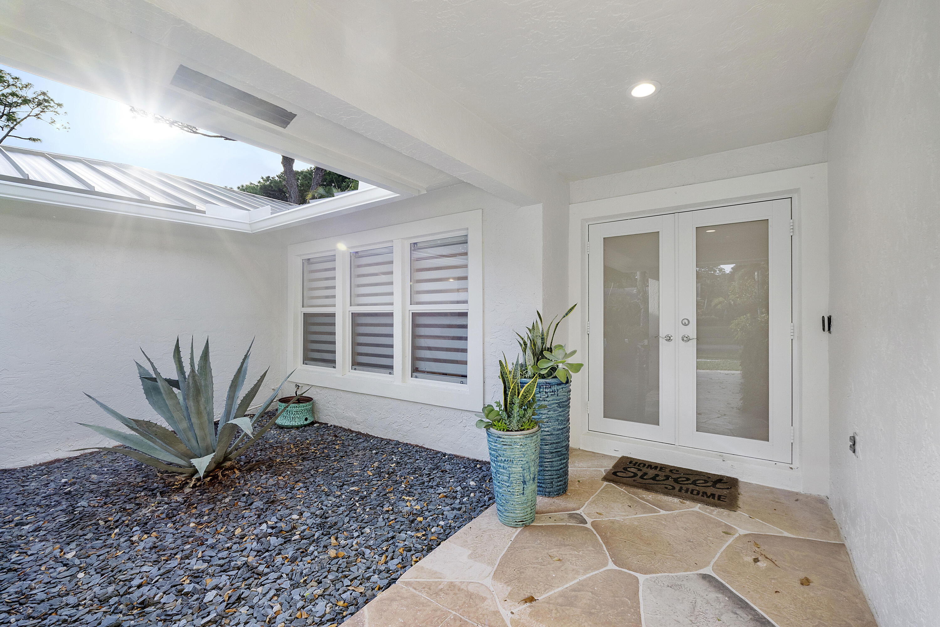 2421 Northwest 36th Street Boca Raton, FL 33431 - Photo 5 of 72 Warm Cozy Feeling