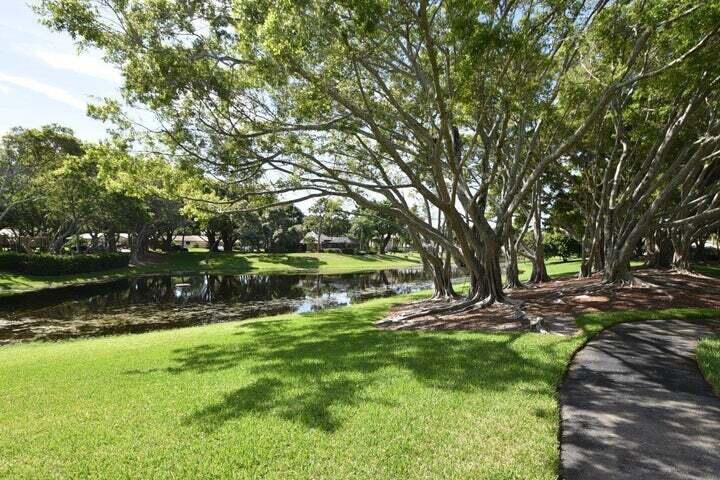2421 Northwest 36th Street Boca Raton, FL 33431 - Photo 60 of 72 Lake