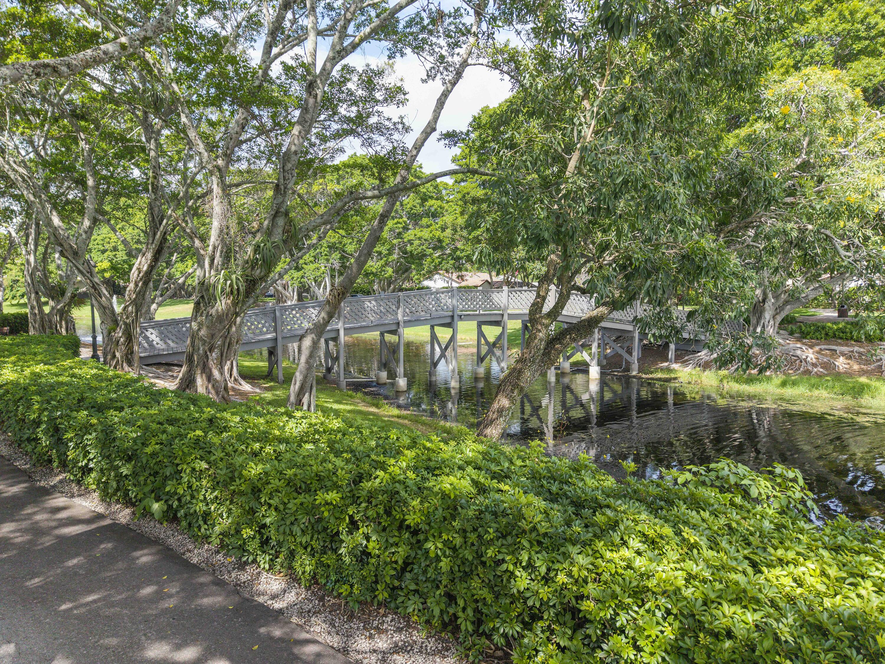 2421 Northwest 36th Street Boca Raton, FL 33431 - Photo 67 of 72 2421 Nw 36th St amenities_007