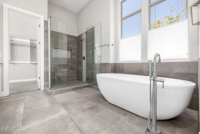 $2,390,000 | 19969 North 84th Way, Scottsdale, AZ 85255