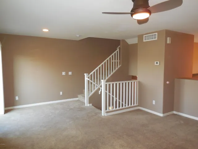 $2,500 | 330 South Farmer Avenue, Unit 124, Tempe, AZ 85281