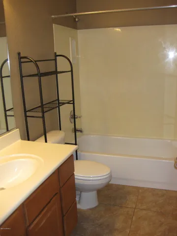 $2,500 | 330 South Farmer Avenue, Unit 124, Tempe, AZ 85281