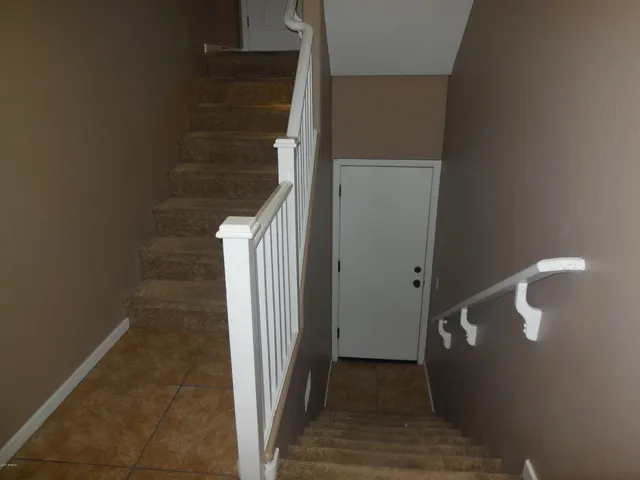 $2,500 | 330 South Farmer Avenue, Unit 124, Tempe, AZ 85281