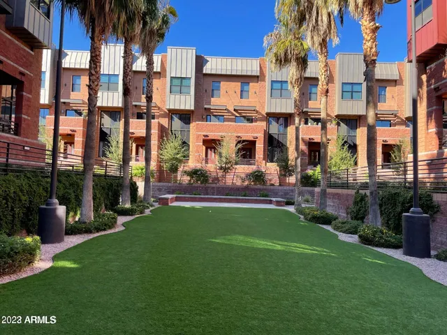 $2,500 | 330 South Farmer Avenue, Unit 124, Tempe, AZ 85281