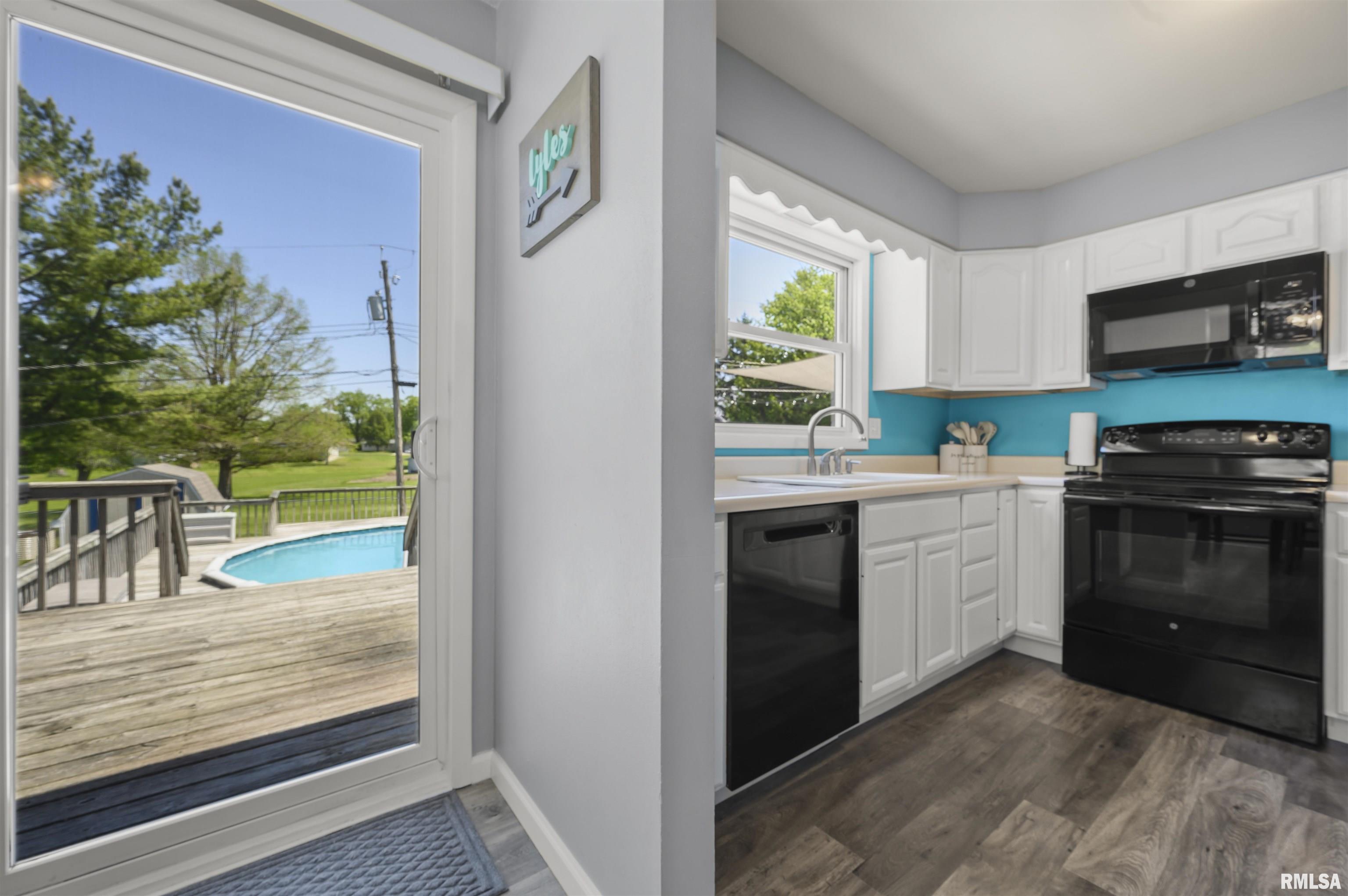 252 Briargate Road Washington, IL 61571 - Photo 12 of 43