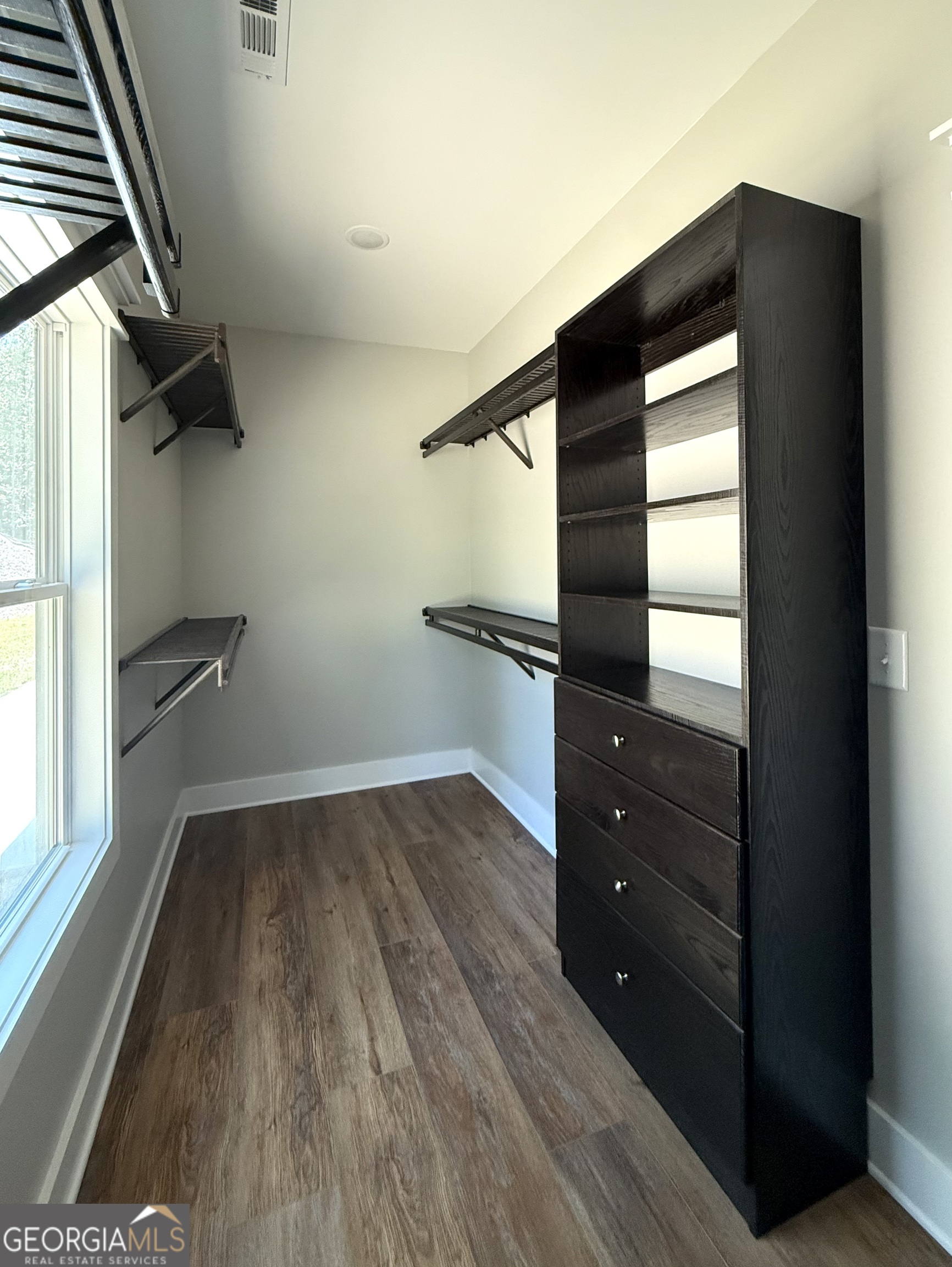 110 Sautee Ridge Road Clarkesville, GA 30523 - Photo 21 of 39 wooden floor in an empty room