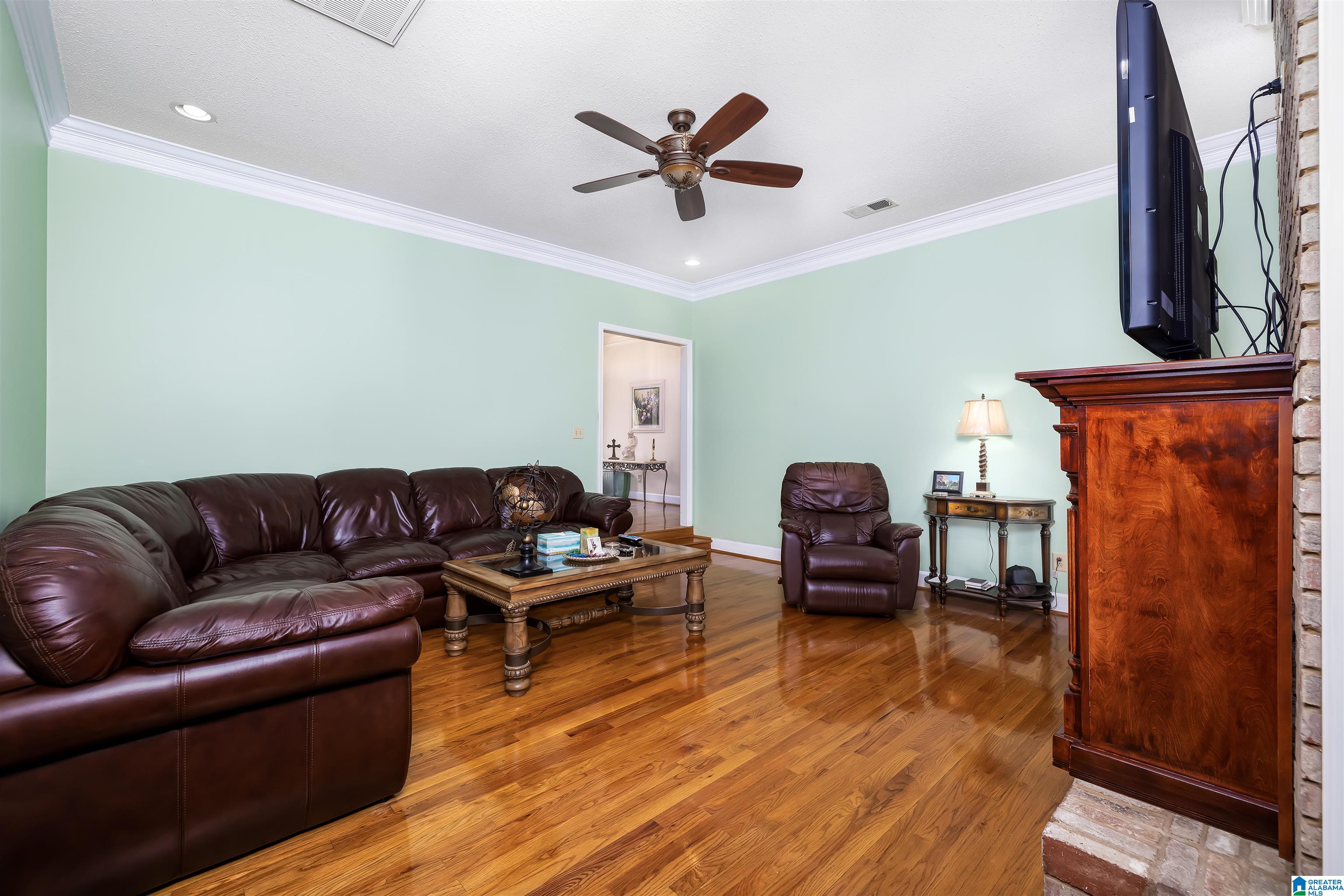 1000 Rutledge Drive Birmingham, AL 35228 - Photo 8 of 42