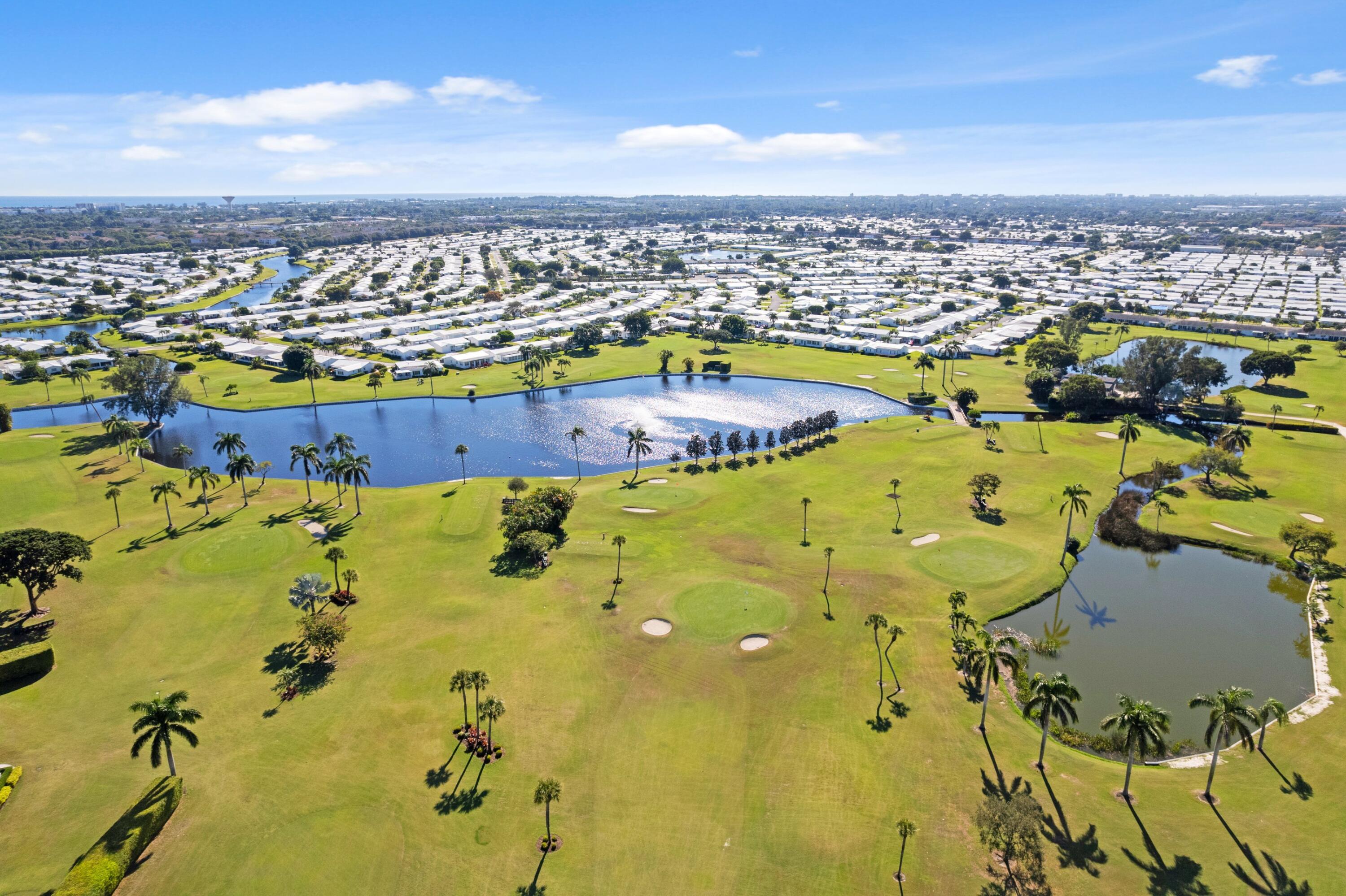 816 Southwest 18th Court Boynton Beach, FL 33426 - Photo 17 of 37