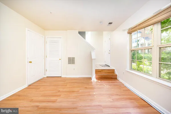$2,800 | 12121 Amber Ridge Circle, Germantown, MD 20876