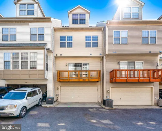$2,800 | 12121 Amber Ridge Circle, Germantown, MD 20876