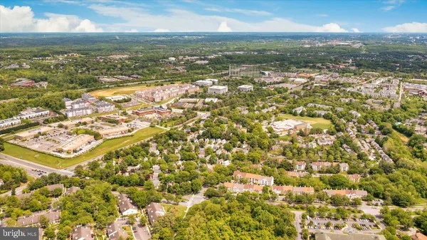 $2,800 | 12121 Amber Ridge Circle, Germantown, MD 20876