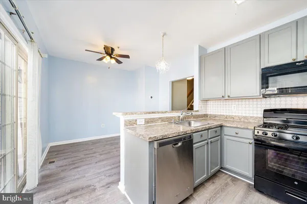 $2,800 | 12121 Amber Ridge Circle, Germantown, MD 20876