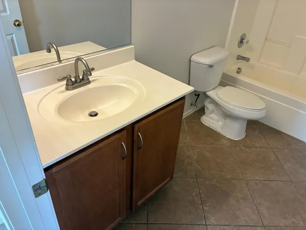 $1,695 | 9646 North 82nd Glen, Peoria, AZ 85345