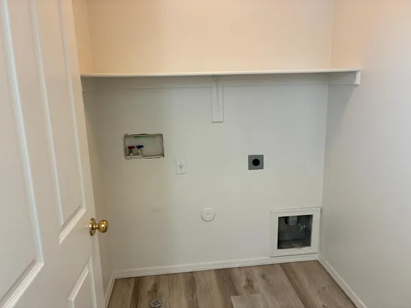 $1,695 | 9646 North 82nd Glen, Peoria, AZ 85345