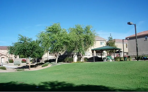 $1,695 | 9646 North 82nd Glen, Peoria, AZ 85345