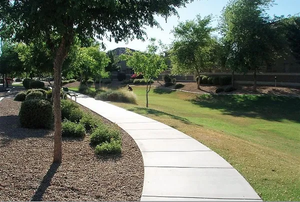 $1,695 | 9646 North 82nd Glen, Peoria, AZ 85345