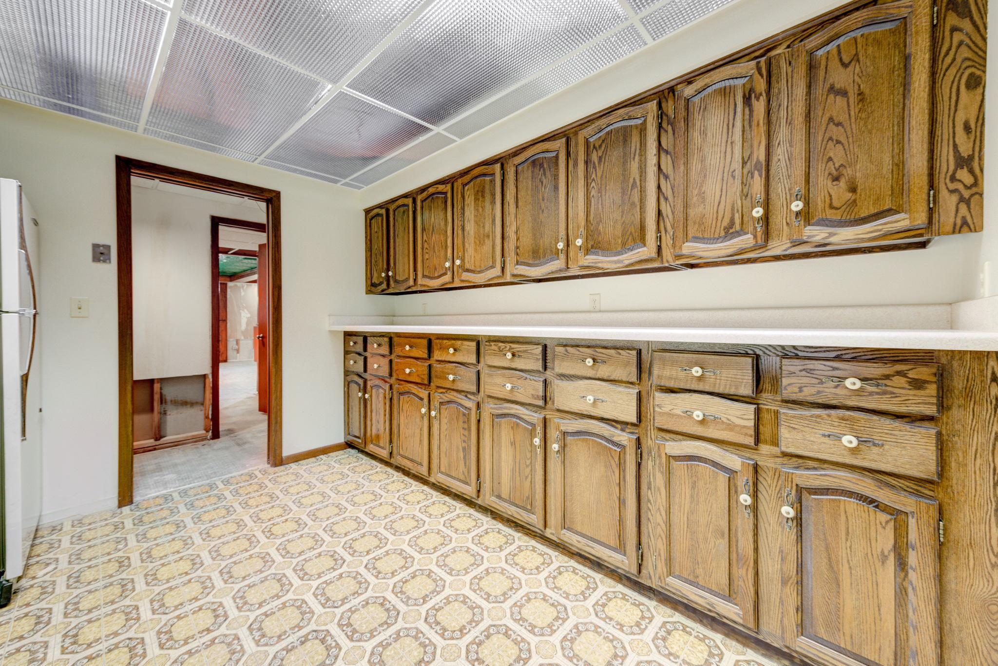 1021 Overlook Road Mendota Heights, MN 55118 - Photo 42 of 55 Gallery Image 42