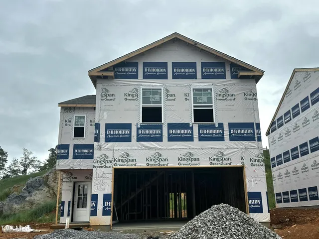 $344,999 | 112 Golden Rod Dr Bluff, Bluff City, TN 37618