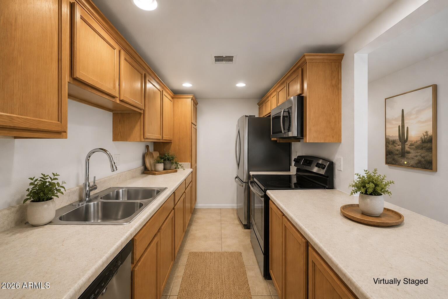 424 West Brown Road, Unit 225 Mesa, AZ 85201 - Photo 2 of 44 VS Kitchen