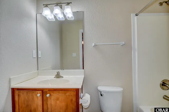 $625,000 | 103 Whistling Duck Court, Moyock, NC 27958