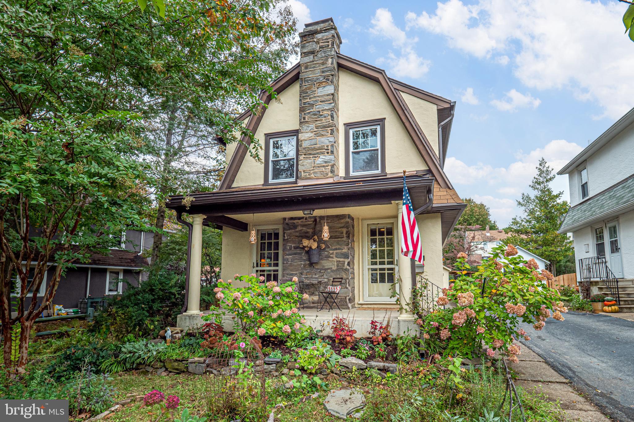 126 Colfax Road Havertown, PA 19083 - Photo 2 of 38