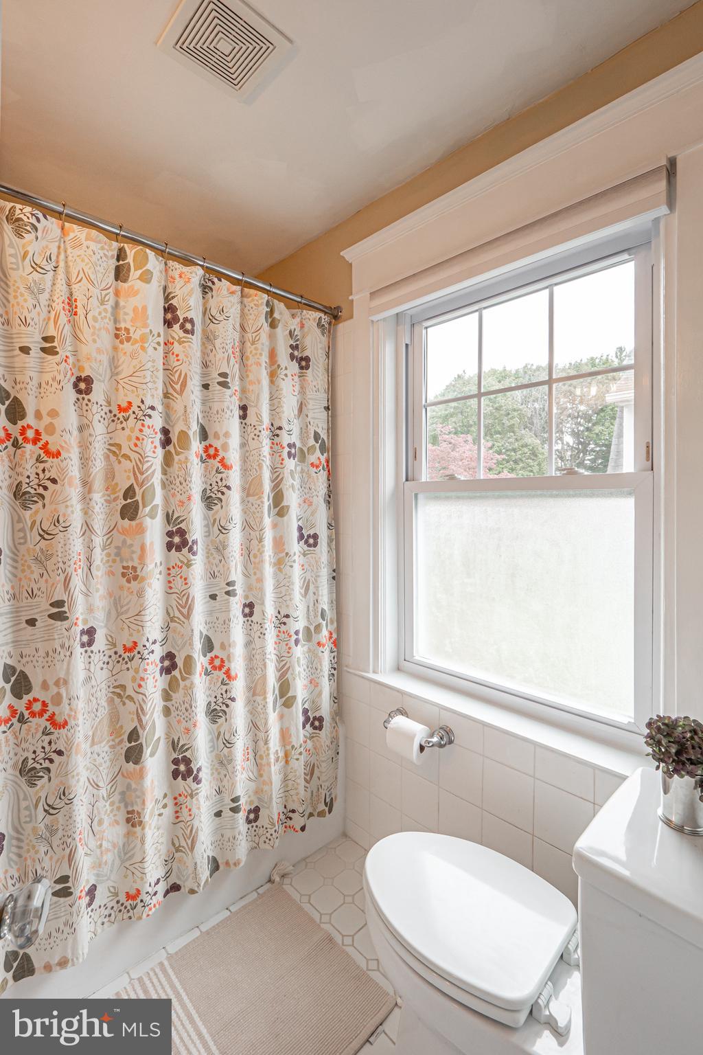 126 Colfax Road Havertown, PA 19083 - Photo 29 of 38