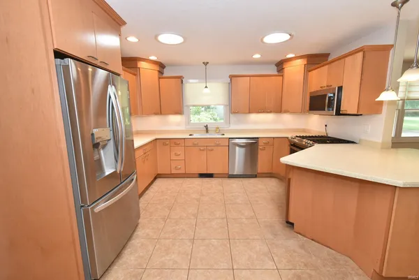 $308,000 | 602 South Park Drive, Fowler, IN 47944