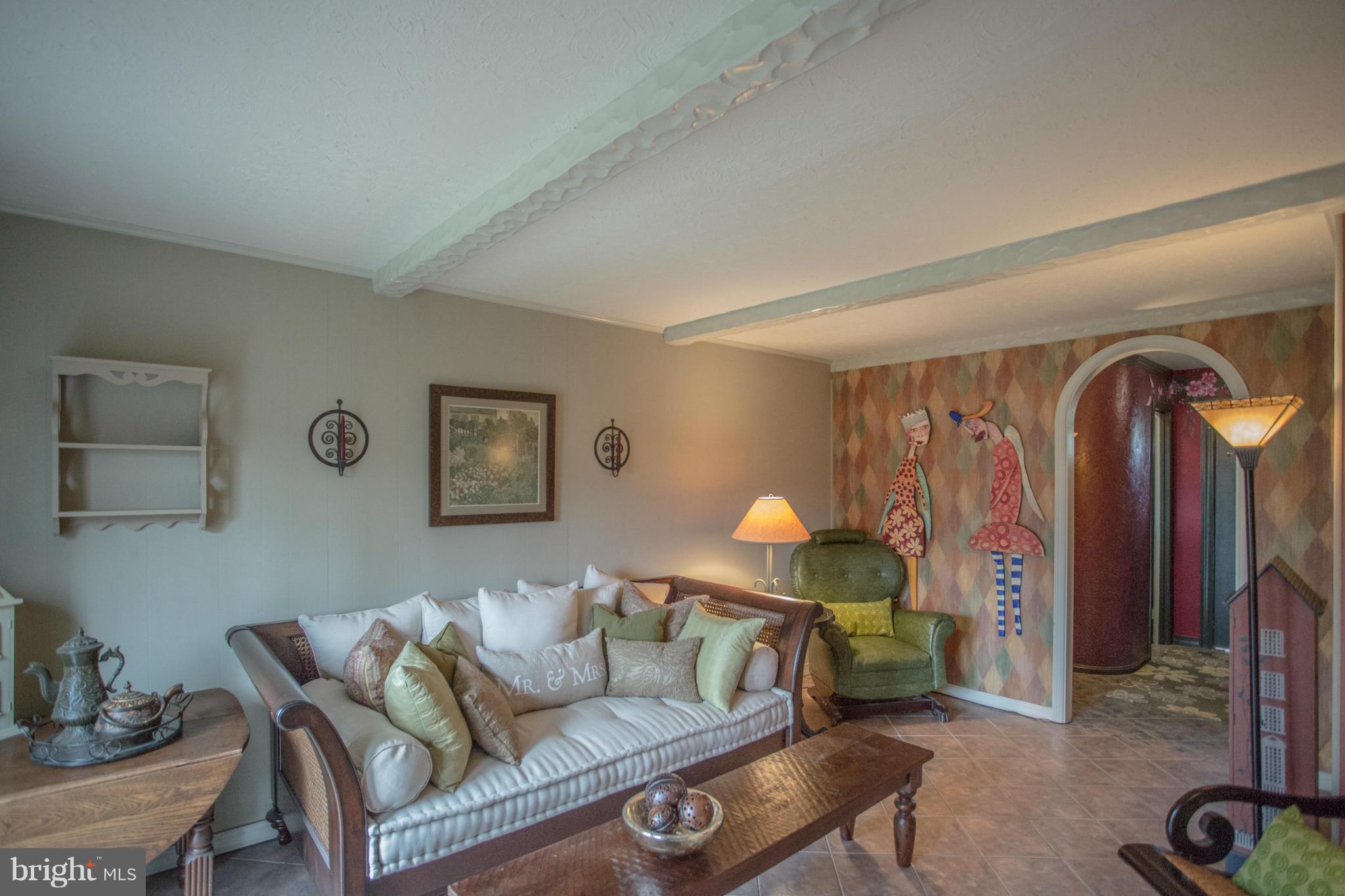 8556 Stonewall Road Manassas, VA 20110 - Photo 13 of 28 Family Room