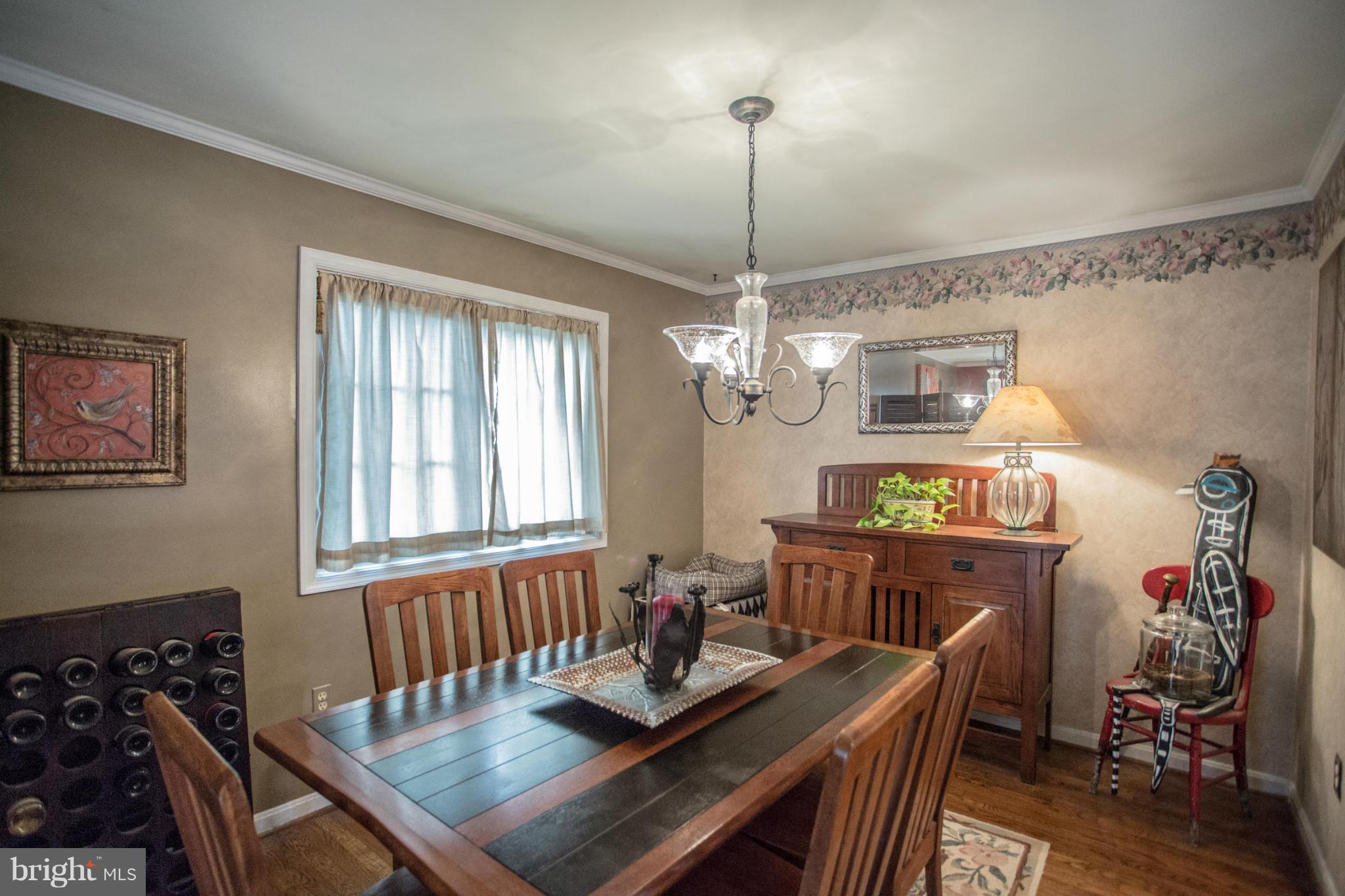 8556 Stonewall Road Manassas, VA 20110 - Photo 9 of 28 Dining Room