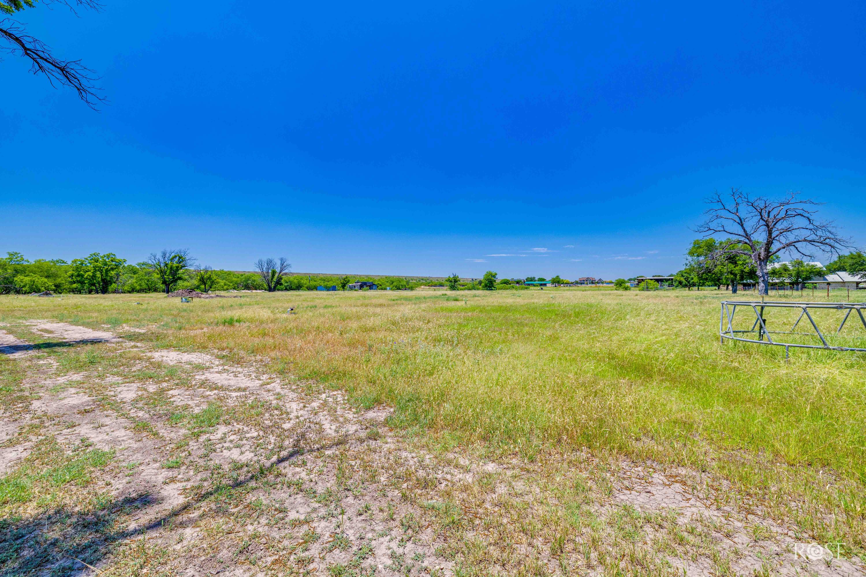 6402 Chalimar Road San Angelo, TX 76904 - Photo 7 of 12 image-2-7 (4)
